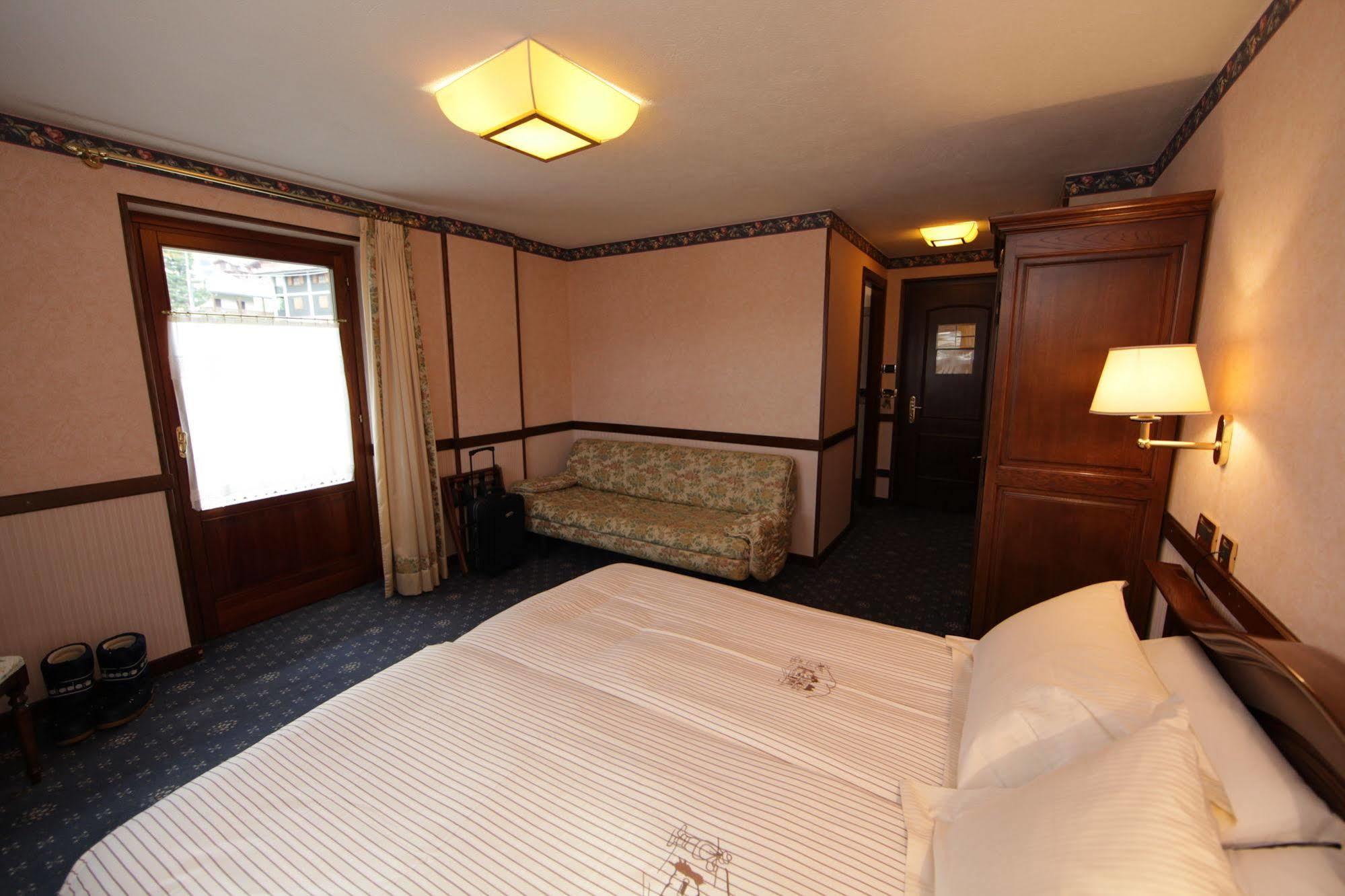 Hotel Petit Prince Antagnod Exteriér fotografie